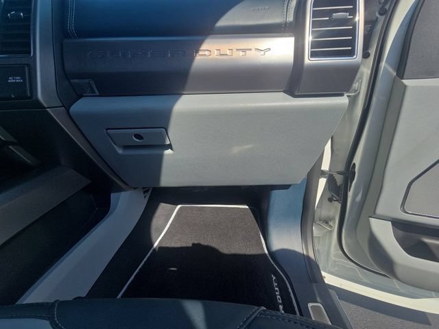 Certified 2022 Ford F450 Limited w/ Snow Plow Prep Package AWD/4WD image 16