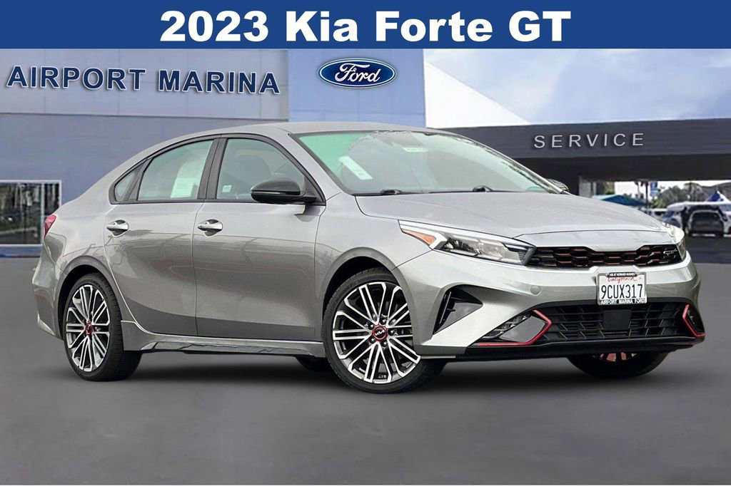 Used 2023 Kia Forte GT image 2