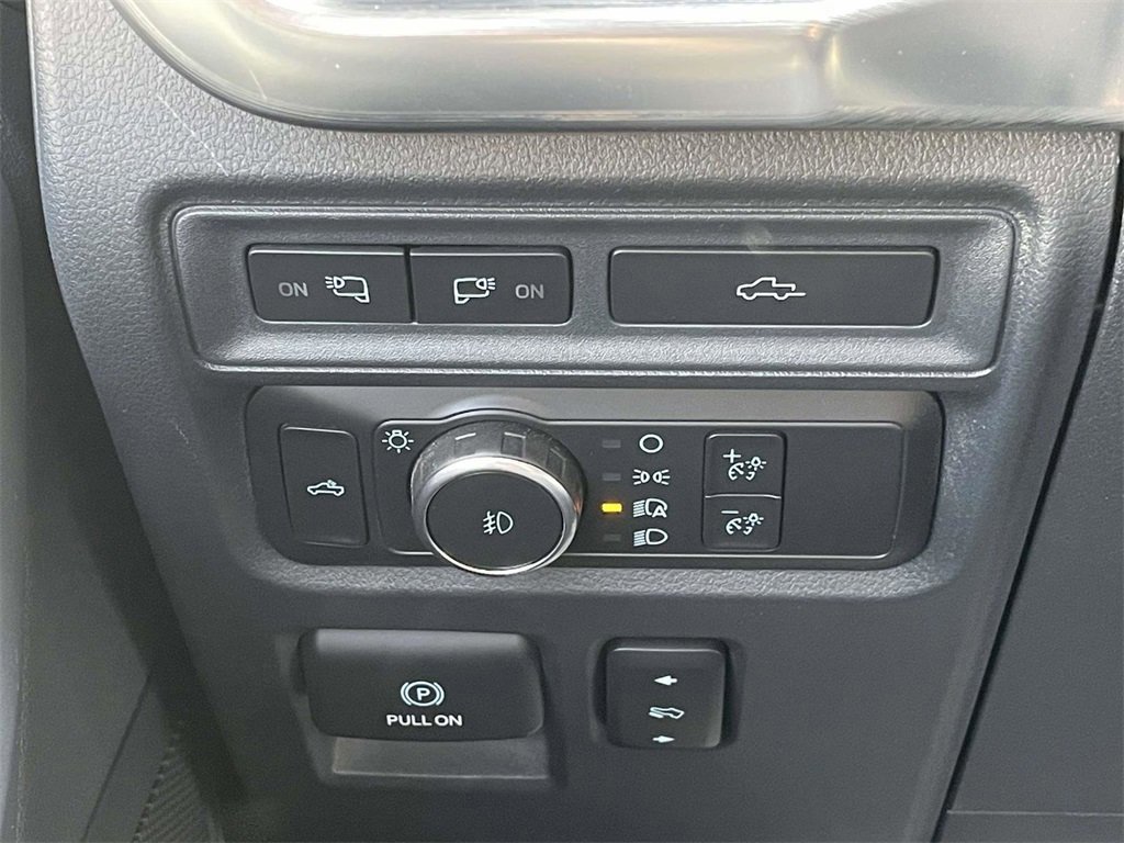 Certified 2021 Ford F150 Lariat w/ Tow Technology Package image 29