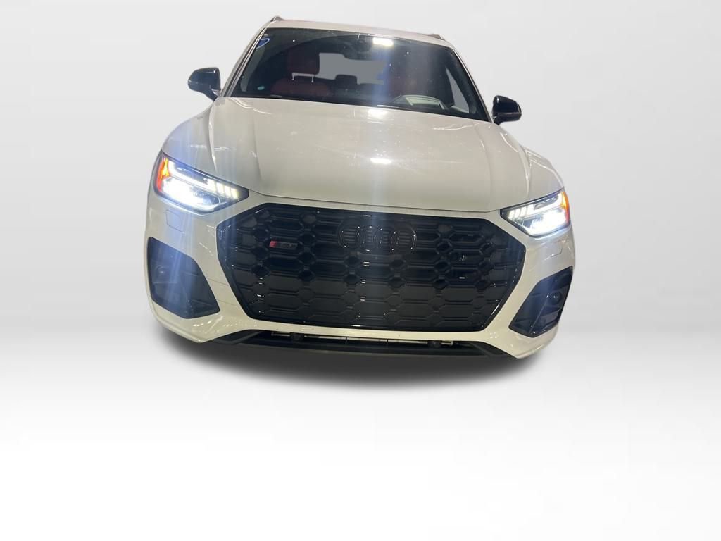 Used 2022 Audi SQ5 Prestige w/ Prestige Package image 9
