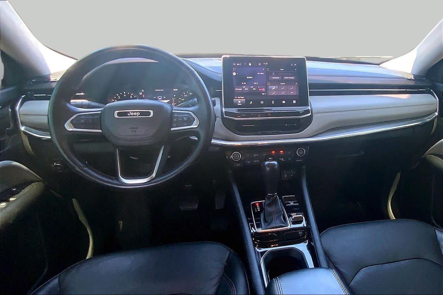 Used 2022 Jeep Compass Limited AWD/4WD image 16