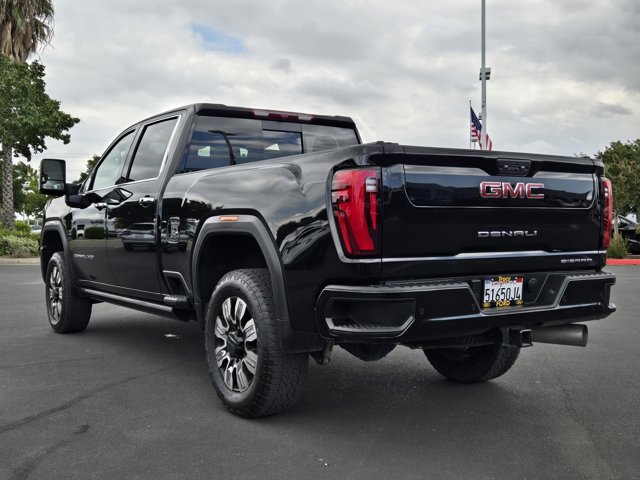 Used 2024 GMC Sierra 2500 Denali AWD/4WD image 6
