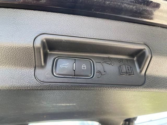 Certified 2023 Ford Explorer XLT AWD/4WD image 39
