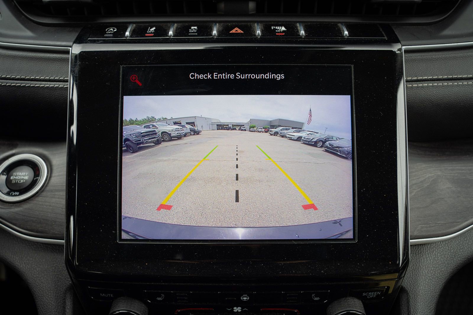 Used 2021 Jeep Grand Cherokee L Limited AWD/4WD image 37