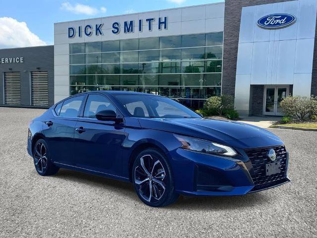 Used 2024 Nissan Altima 2.5 SR image 5