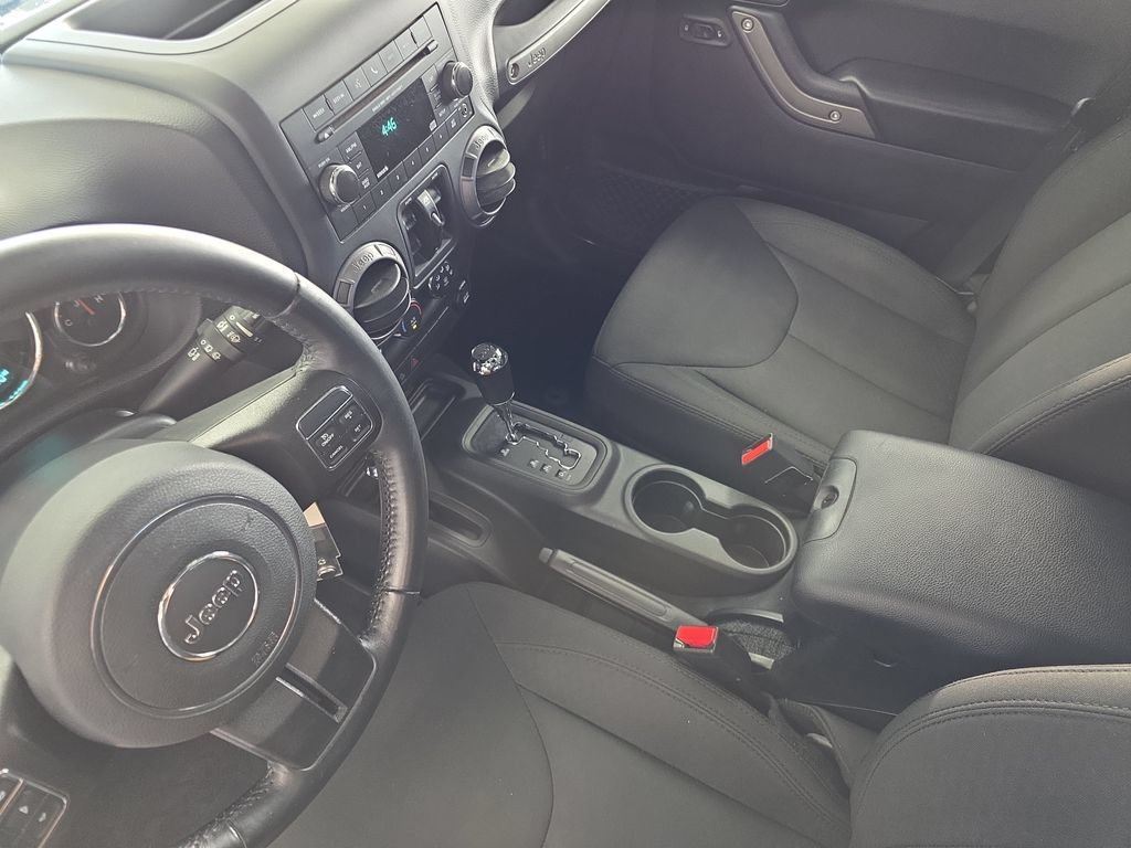 Used 2018 Jeep Wrangler Unlimited Sport S AWD/4WD image 21