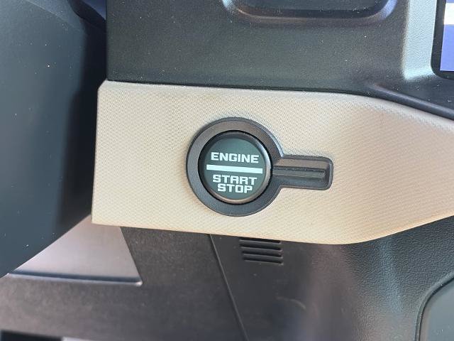Certified 2023 Ford Bronco Wildtrak AWD/4WD image 8