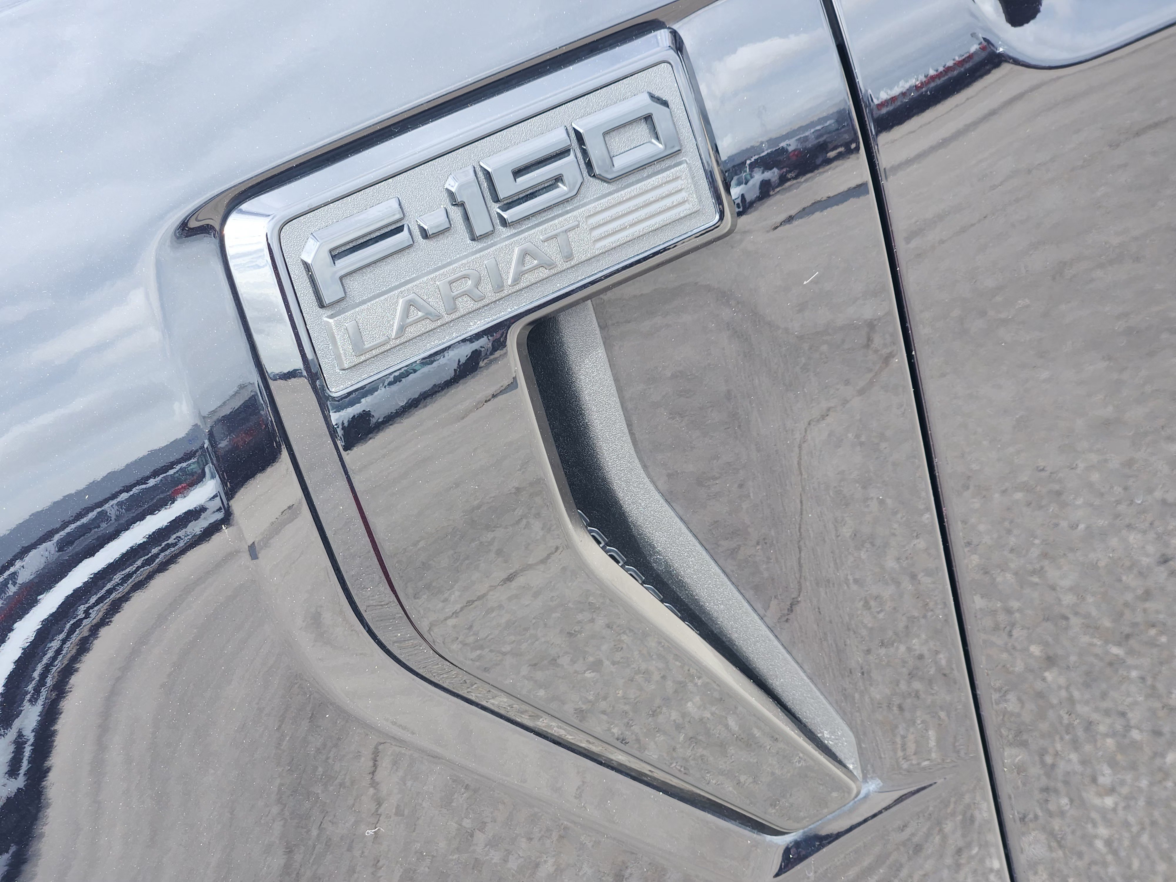 Certified 2025 Ford F150 Lariat AWD/4WD image 12