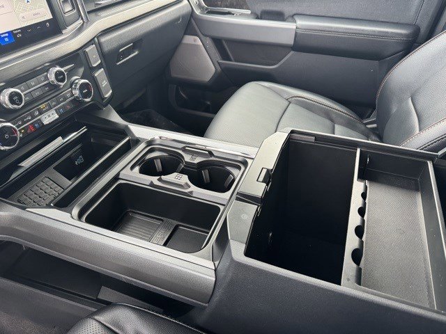 Certified 2023 Ford F250 Lariat w/ Chrome Package image 23