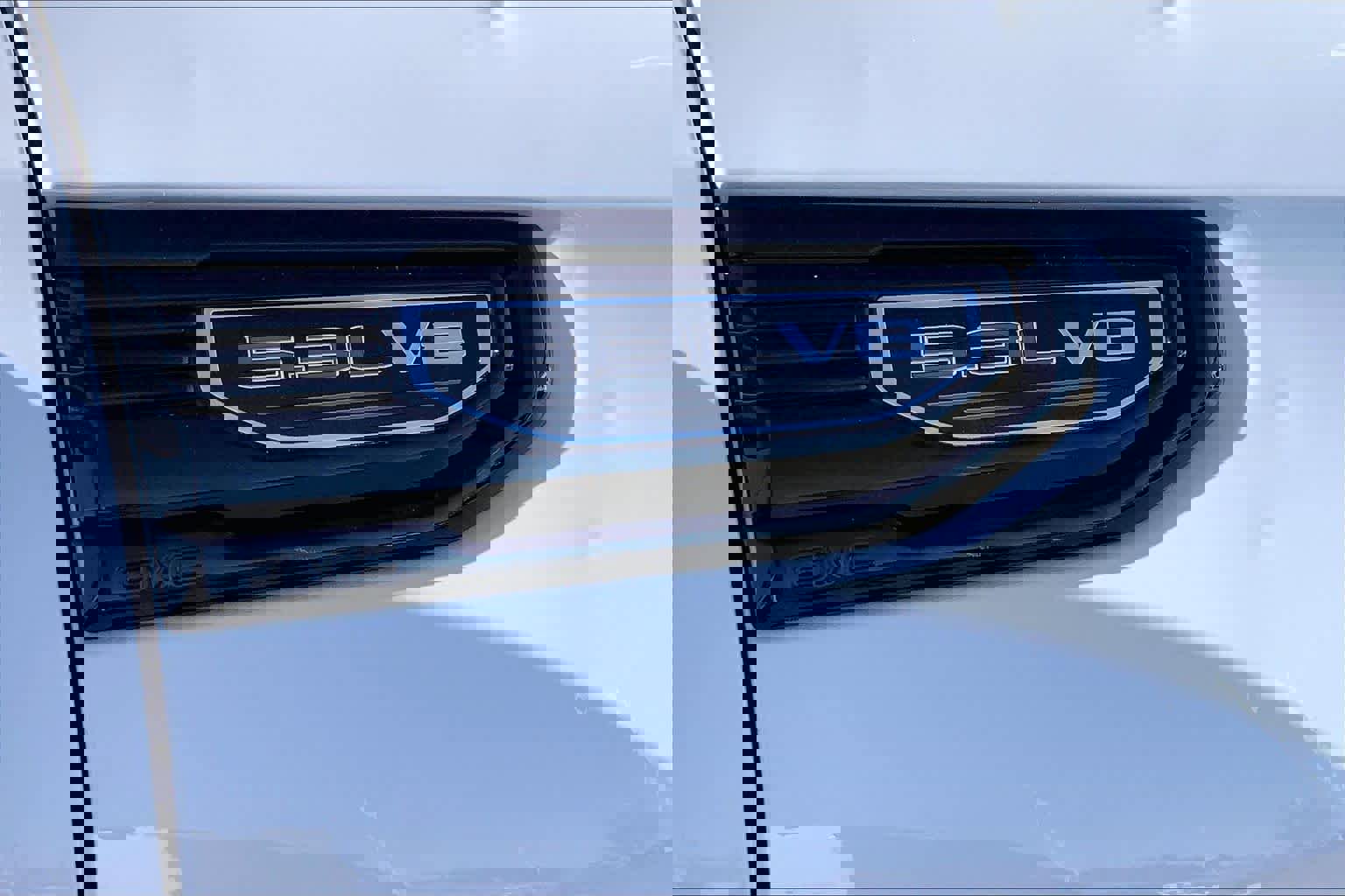 Used 2020 GMC Sierra 1500 Elevation w/ Elevation Value Package image 9