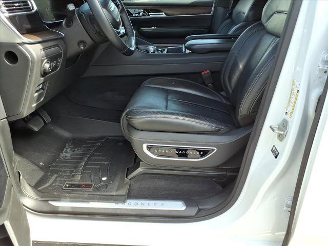 Used 2023 Jeep Grand Wagoneer 4WD w/ Rear Seat Video Group 1 image 8
