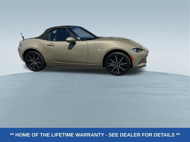 Used 2024 MAZDA MX-5 Miata Grand Touring w/ Weather Package RWD image 2