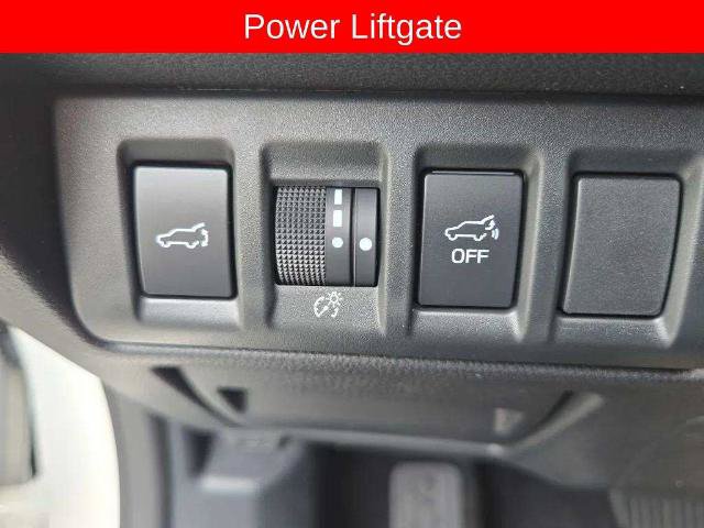 Used 2024 Subaru Outback Wilderness AWD/4WD image 11