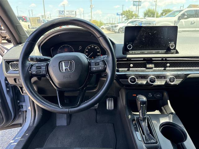 Used 2023 Honda Civic Sport image 6