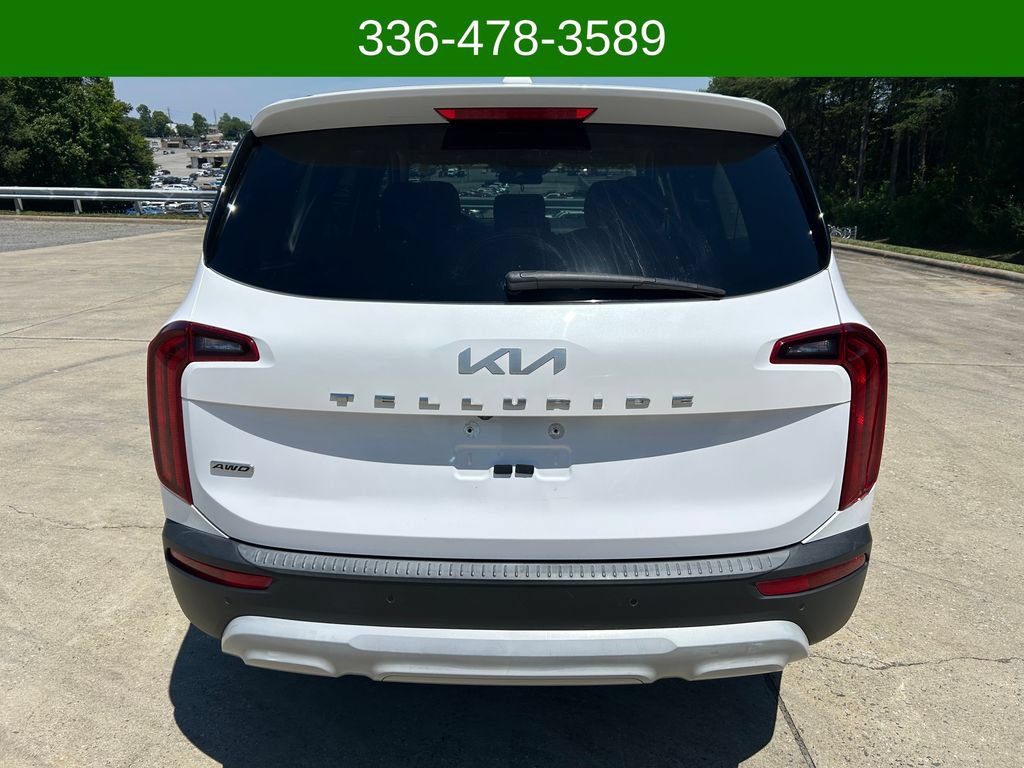Used 2022 Kia Telluride LX AWD/4WD image 4