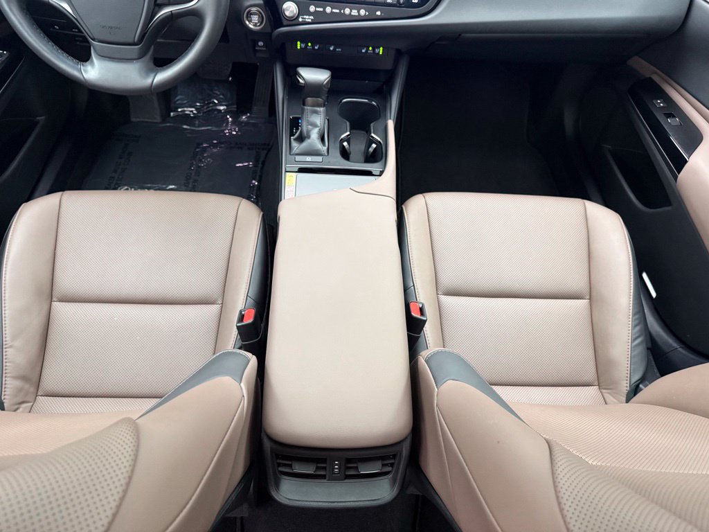 Used 2025 Lexus ES 350 w/ Premium Package FWD image 41
