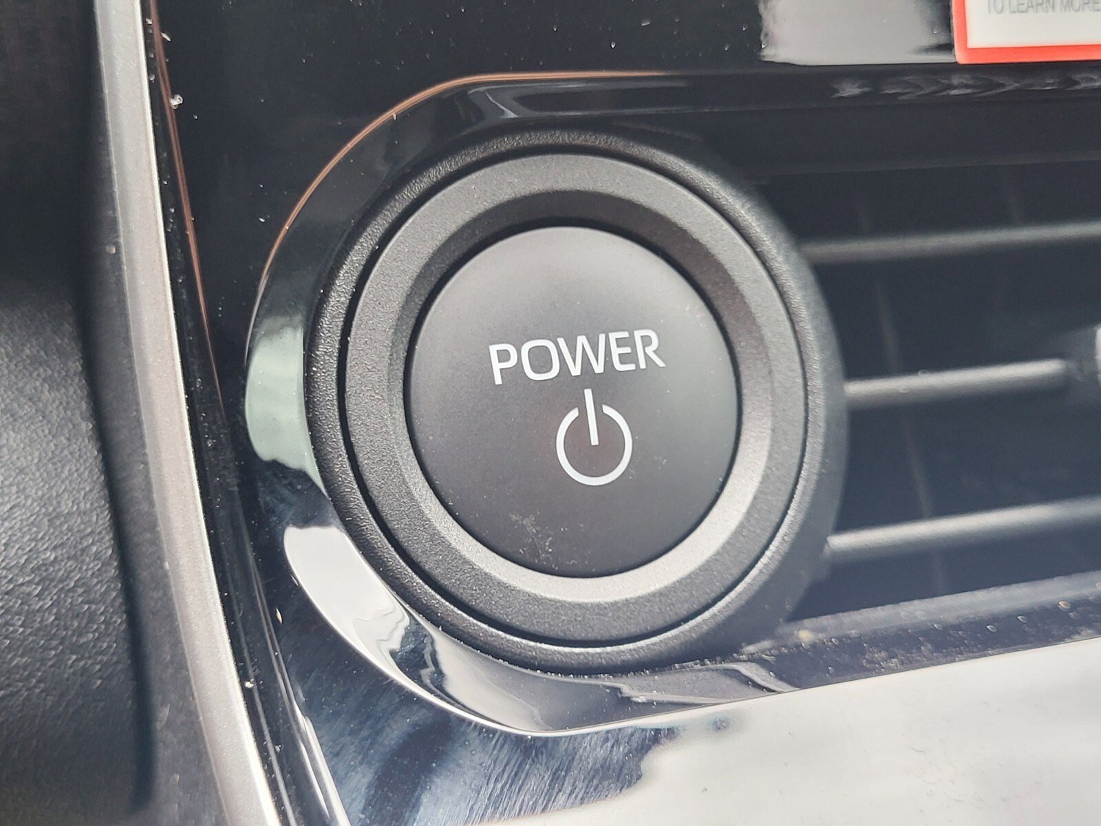 Used 2024 Toyota bZ4X XLE image 23