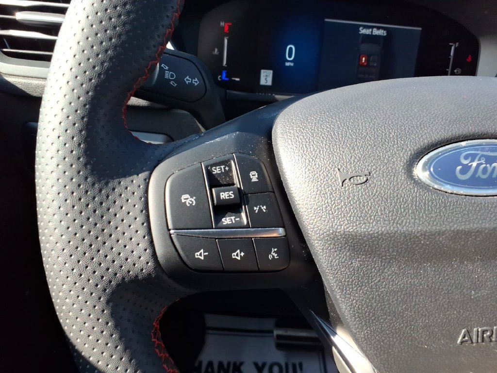 Certified 2023 Ford Escape ST-Line w/ Tech Pack #1 FWD image 16