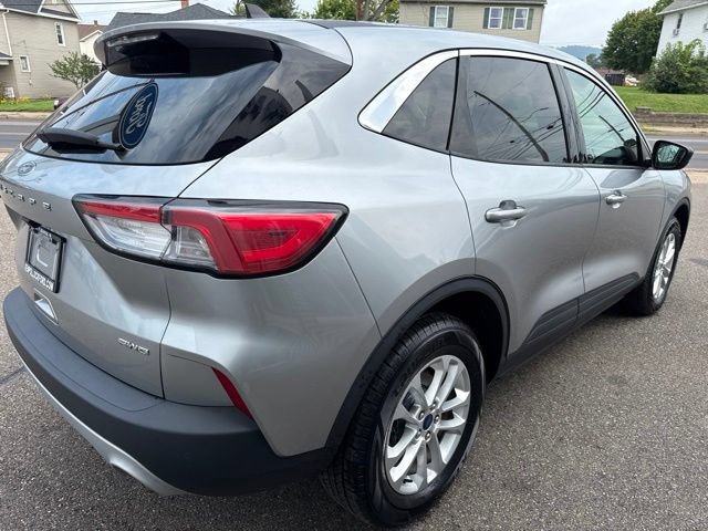 Certified 2022 Ford Escape SE AWD/4WD image 6