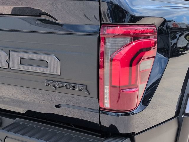 Certified 2025 Ford F150 Raptor AWD/4WD image 14