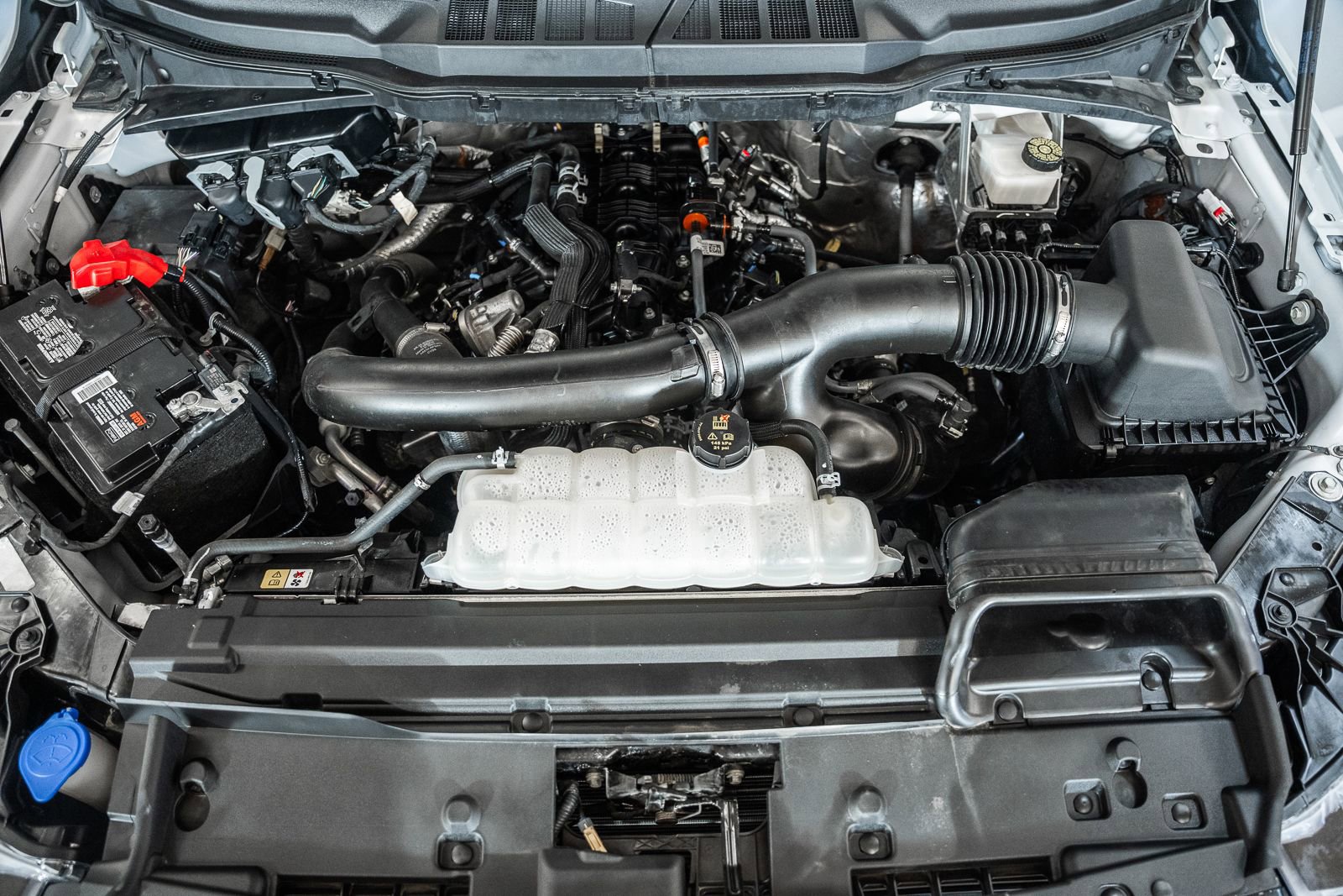 Certified 2024 Ford F150 Lariat AWD/4WD image 19