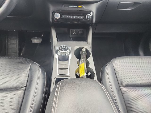 Certified 2024 Ford Escape Platinum AWD/4WD image 19