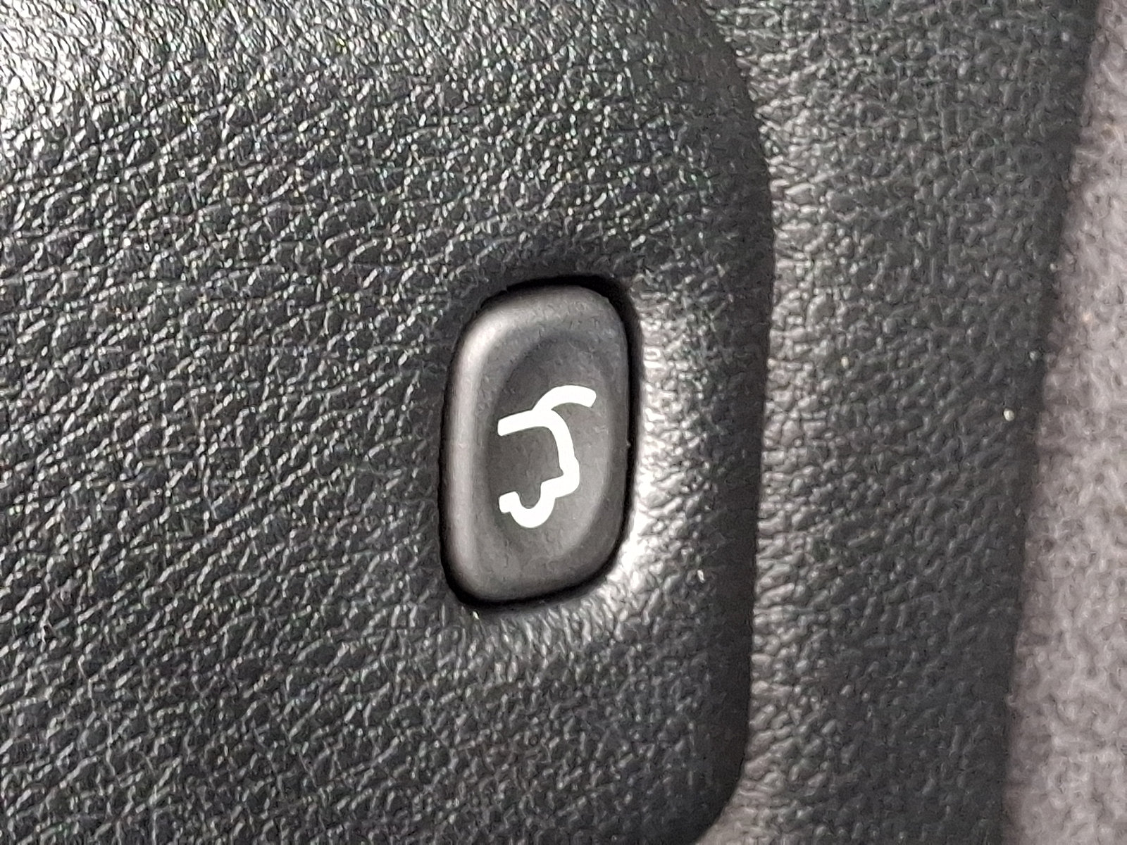 Used 2019 Dodge Durango SXT AWD/4WD image 29