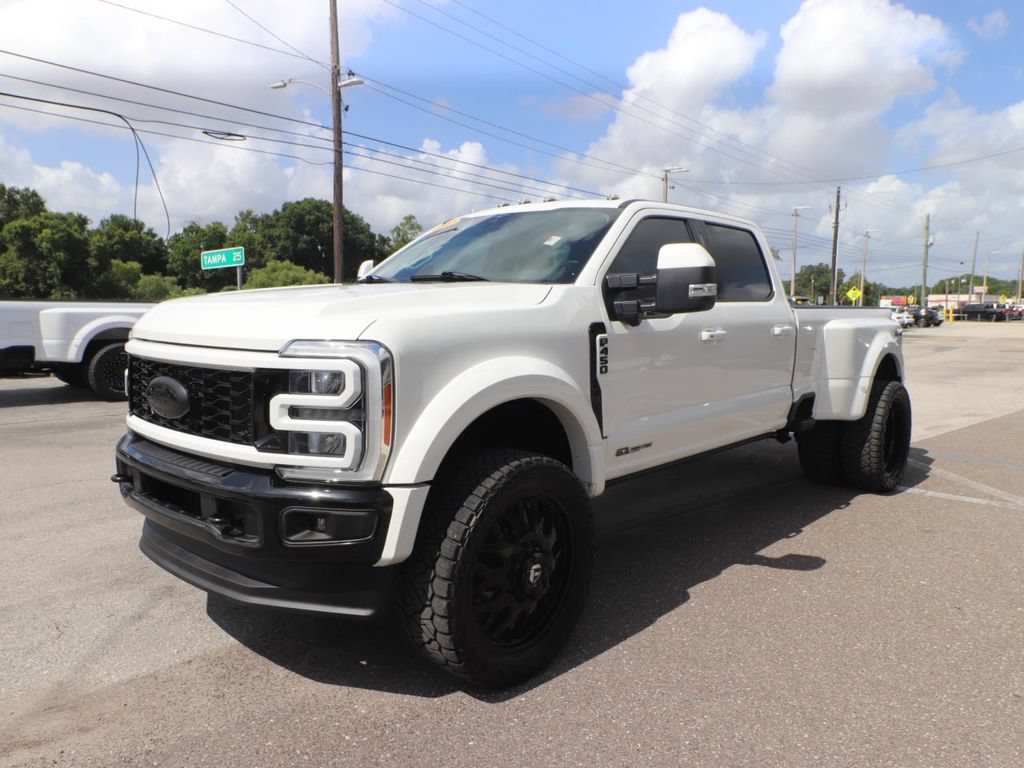 Certified 2023 Ford F450 Lariat AWD/4WD image 5