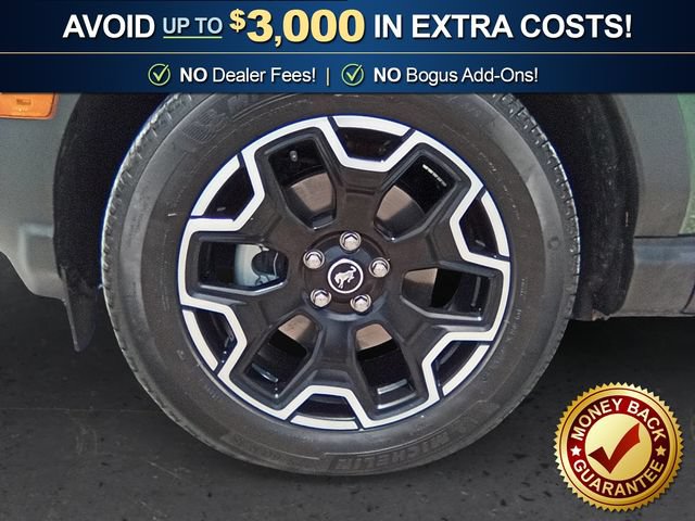 Certified 2025 Ford Bronco Sport Outer Banks w/ Outer Banks Tech Package+ AWD/4WD image 13