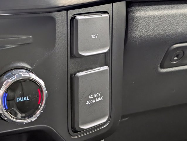 Certified 2025 Ford F350 Lariat w/ Lariat Ultimate Package AWD/4WD image 9