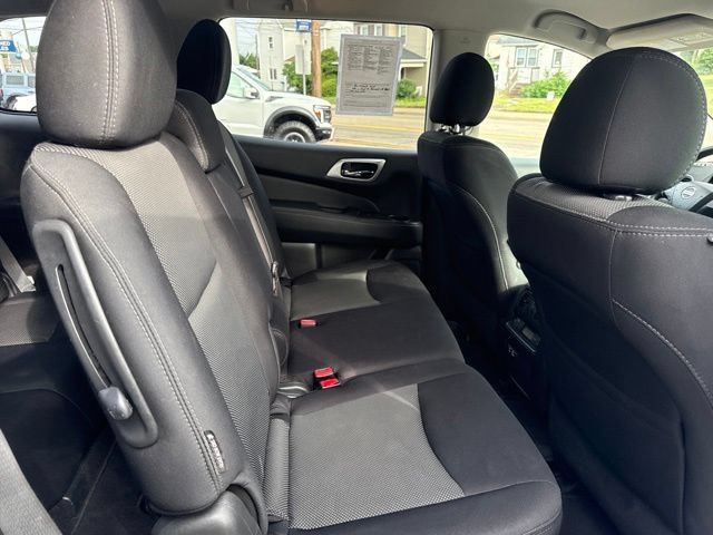 Used 2019 Nissan Pathfinder SV AWD/4WD image 33