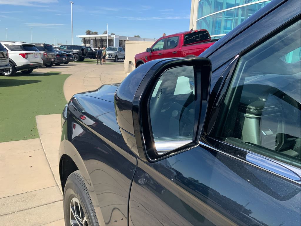 Certified 2023 Ford Expedition XLT image 26