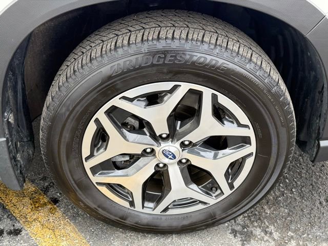 Used 2024 Subaru Forester Premium AWD/4WD image 23