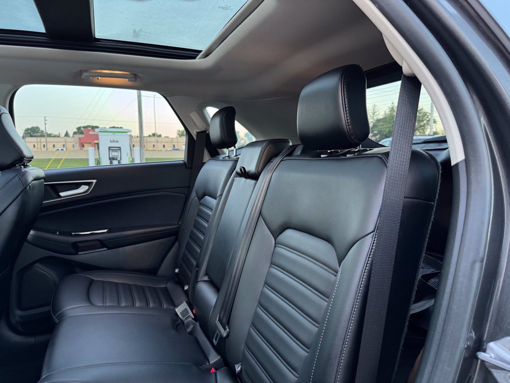 Certified 2020 Ford Edge SEL w/ Convenience Package AWD/4WD image 13