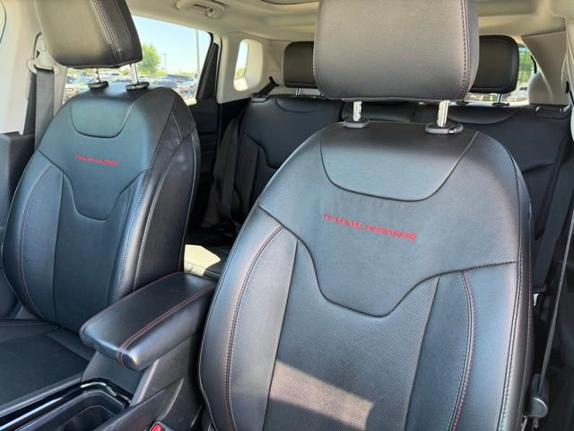 Used 2022 Jeep Compass Trailhawk w/ Trailhawk Elite Group image 11