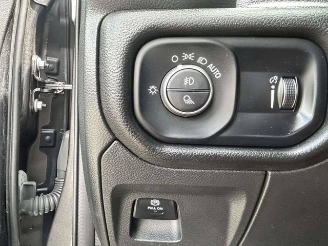 Used 2023 RAM 1500 Big Horn RWD image 25