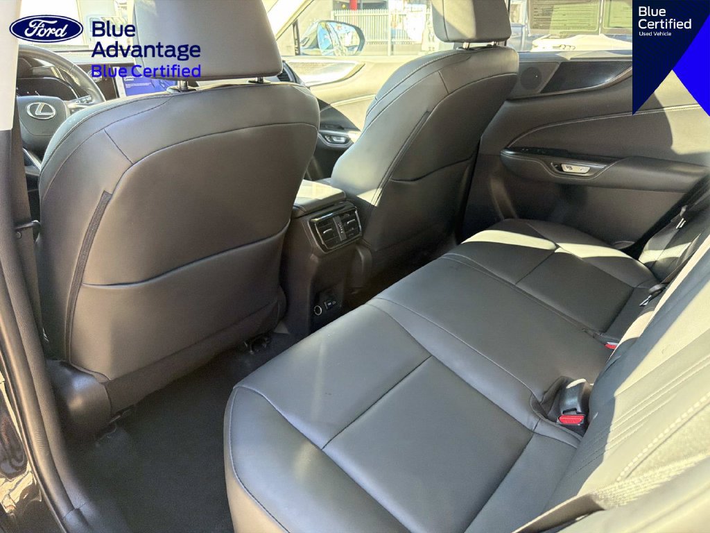 Used 2024 Lexus NX 250 FWD image 12