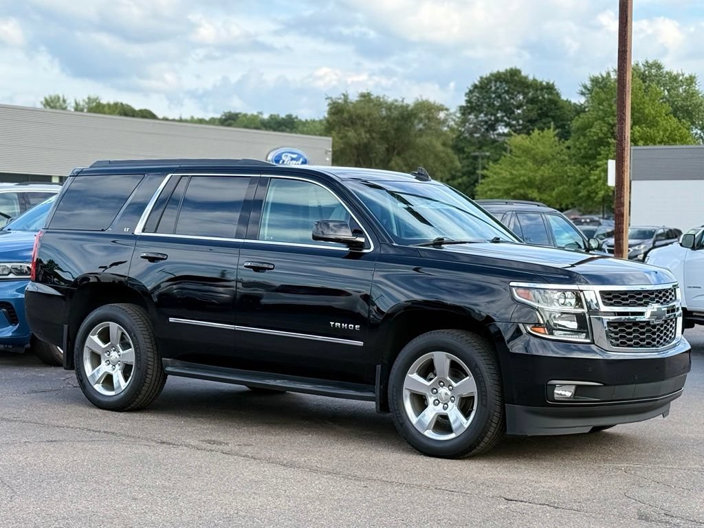 Used 2019 Chevrolet Tahoe LT w/ Luxury Package AWD/4WD image 30