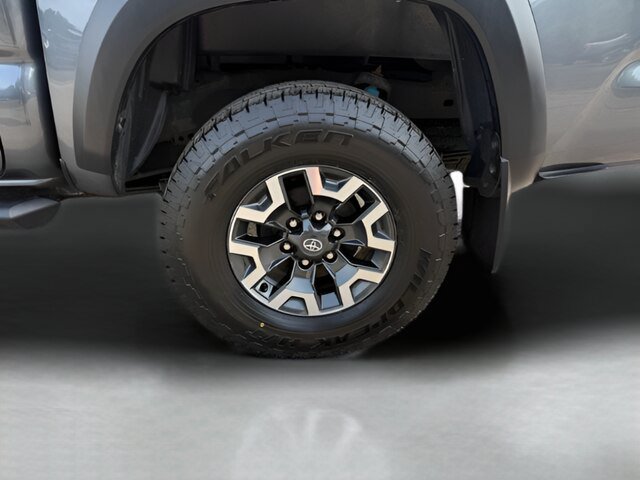 Used 2023 Toyota Tacoma TRD Off-Road AWD/4WD image 23