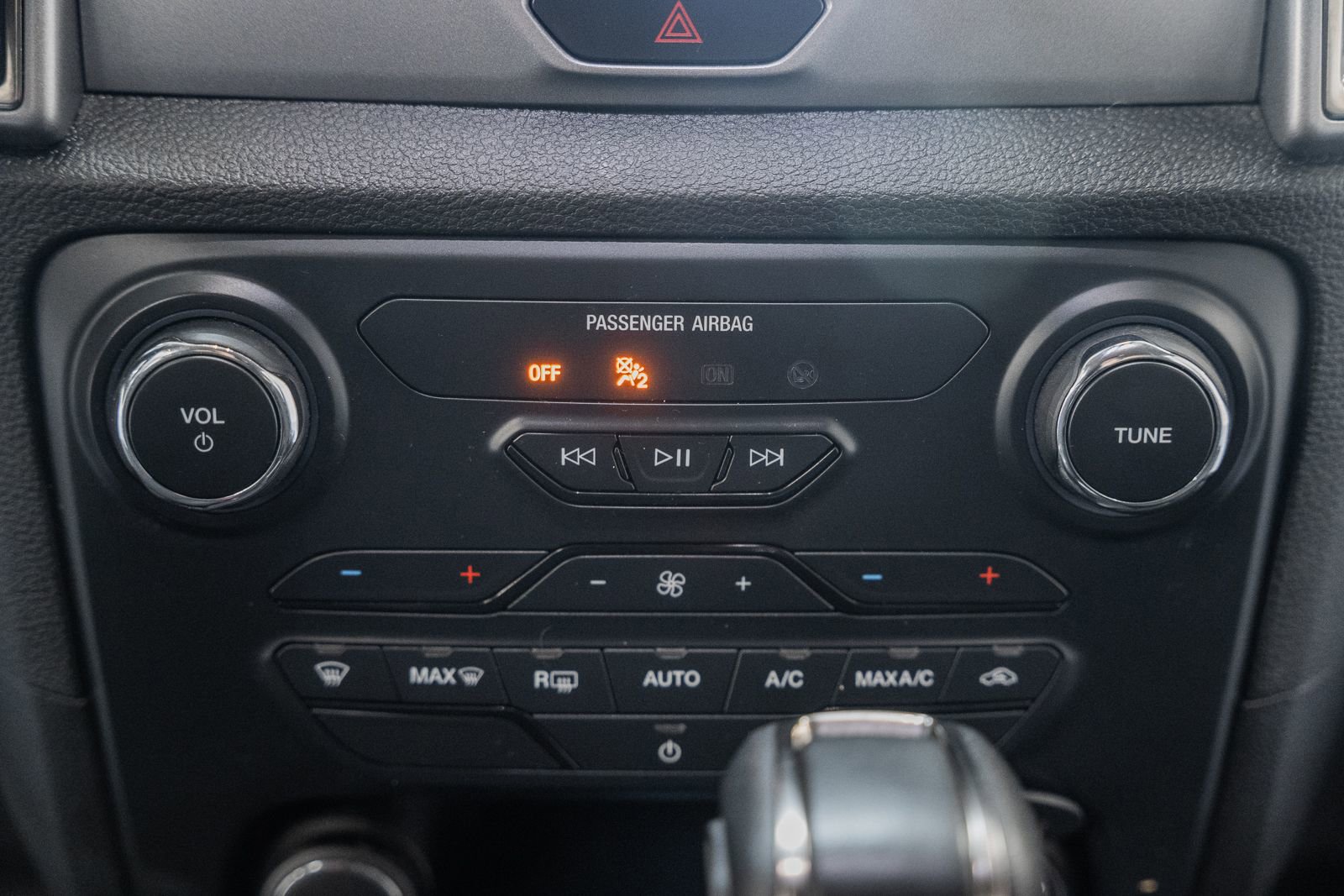 Certified 2020 Ford Ranger XLT w/ Equipment Group 301A Mid image 25