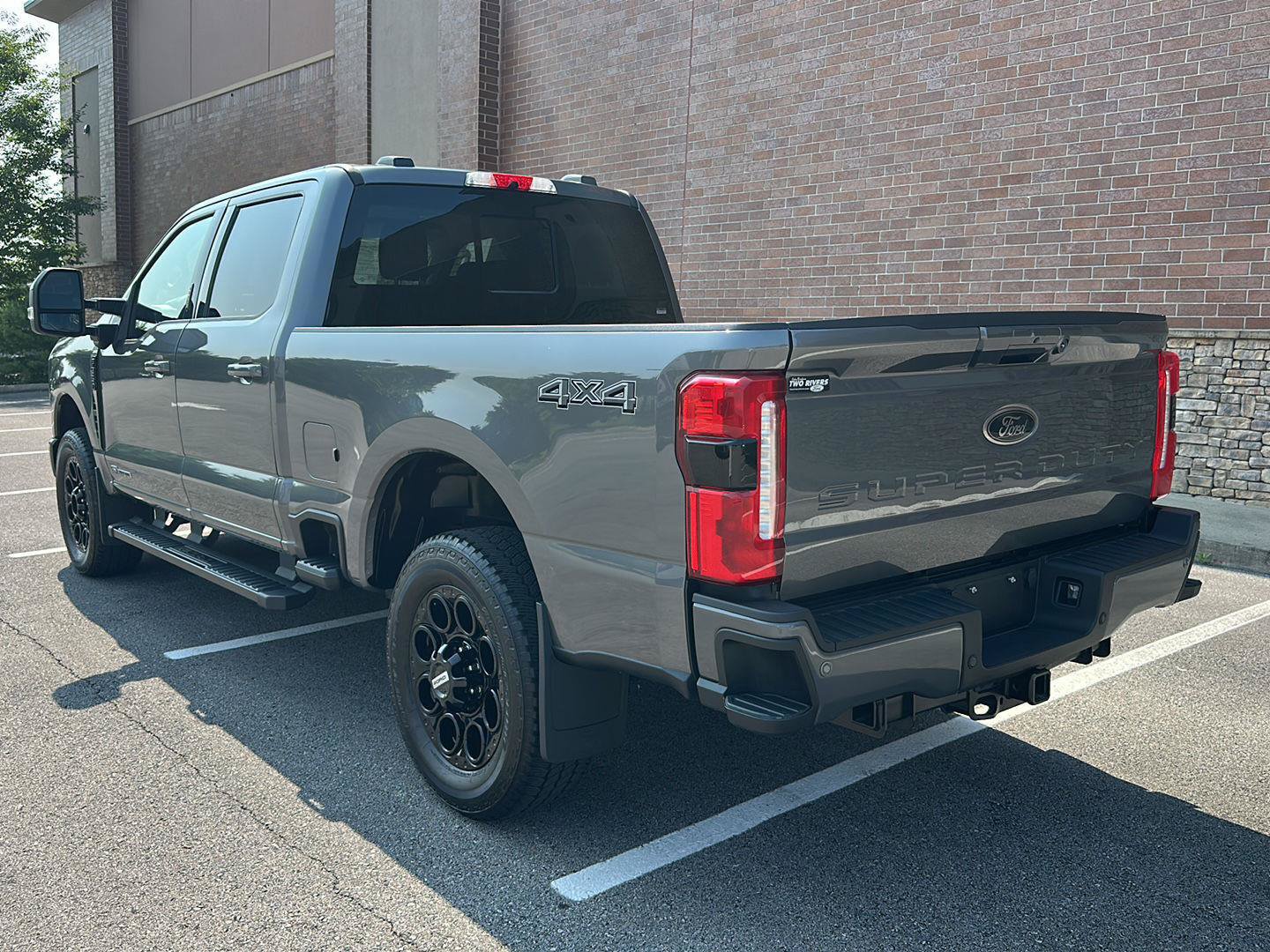 Certified 2023 Ford F350 Lariat w/ Lariat Ultimate Package AWD/4WD image 3