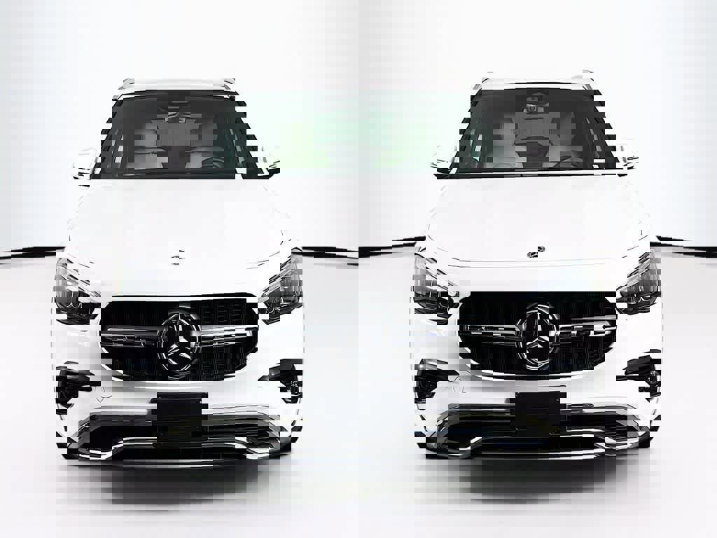 Used 2025 Mercedes-Benz GLA 250 4MATIC image 8