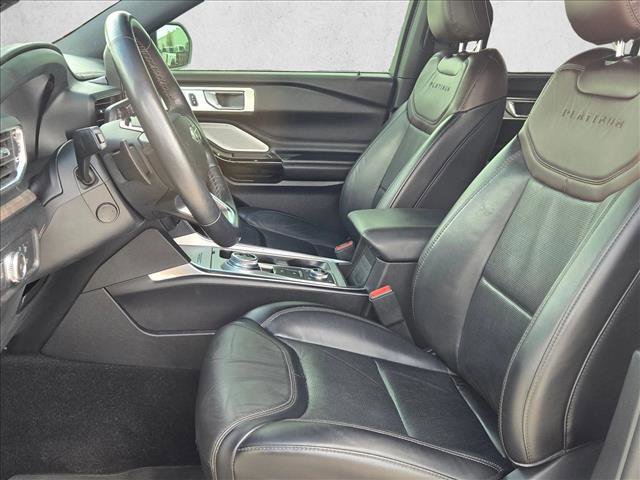 Certified 2021 Ford Explorer Platinum w/ Equipment Group 601A image 17