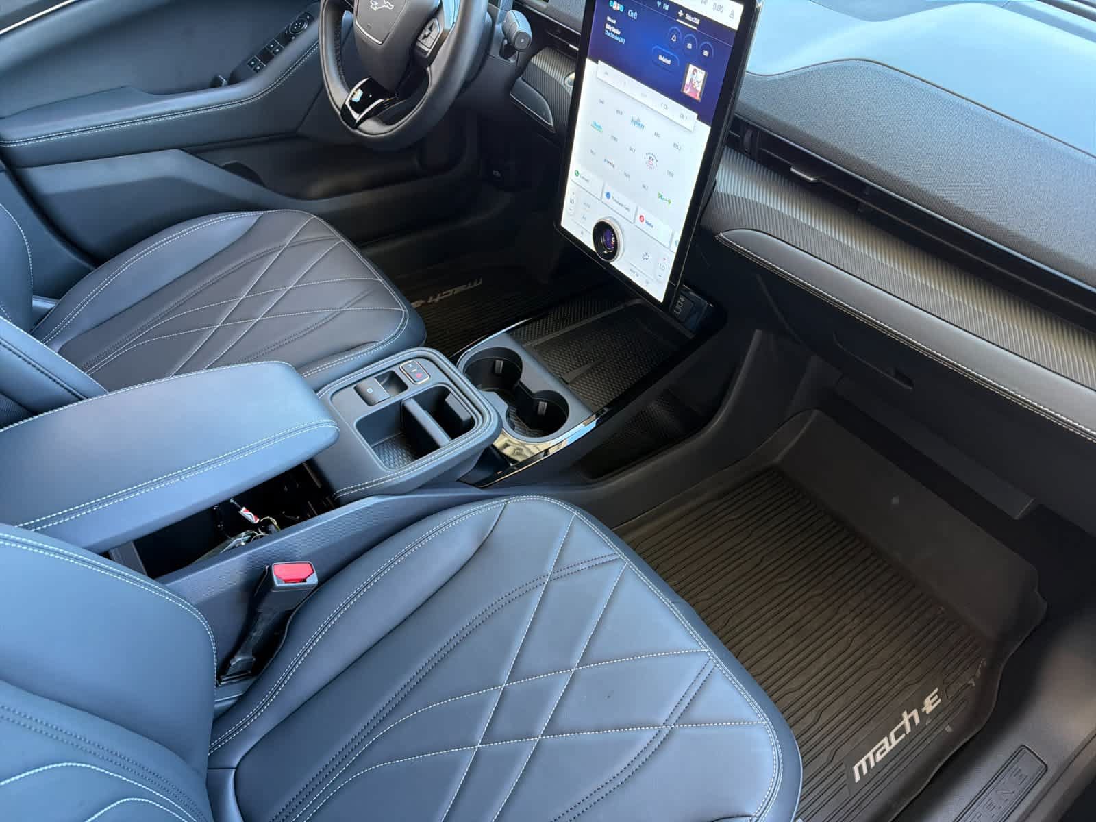 Certified 2025 Ford Mustang Mach-E Select RWD image 16