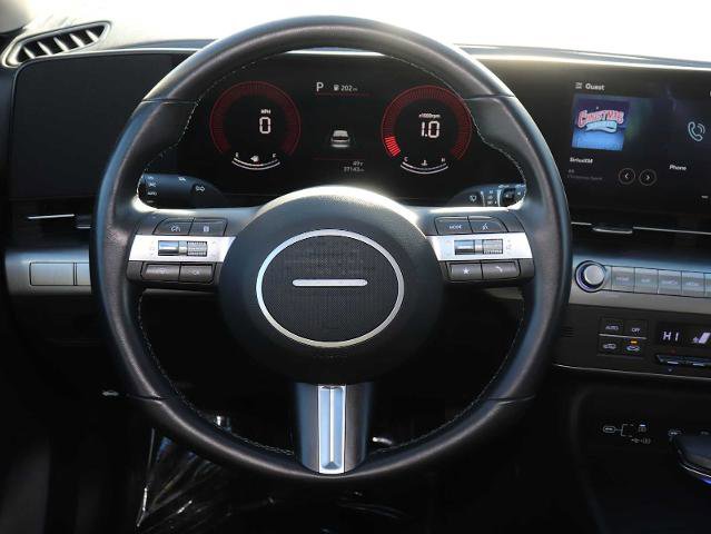 Used 2025 Hyundai Kona SEL image 27