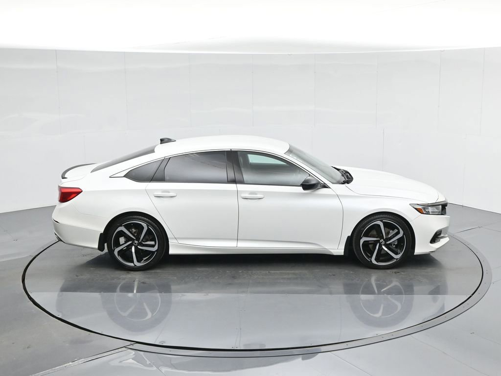 Used 2022 Honda Accord Sport image 8