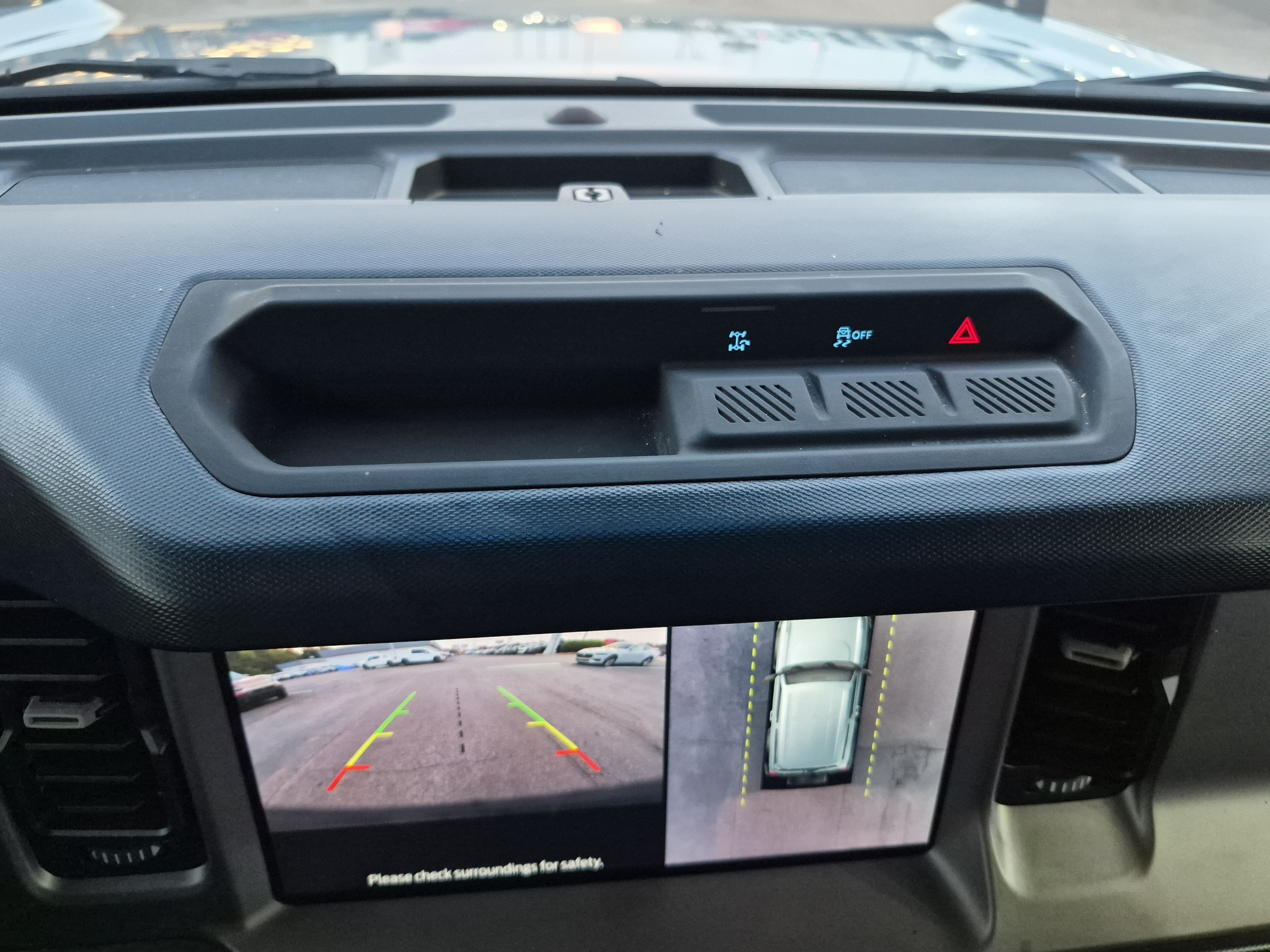 Certified 2023 Ford Bronco Outer Banks AWD/4WD image 38