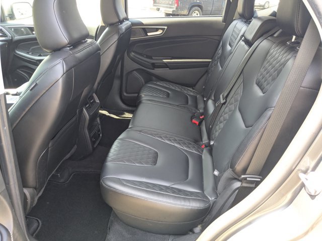 Certified 2023 Ford Edge Titanium AWD/4WD image 33