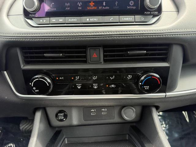 Used 2024 Nissan Rogue S FWD image 15