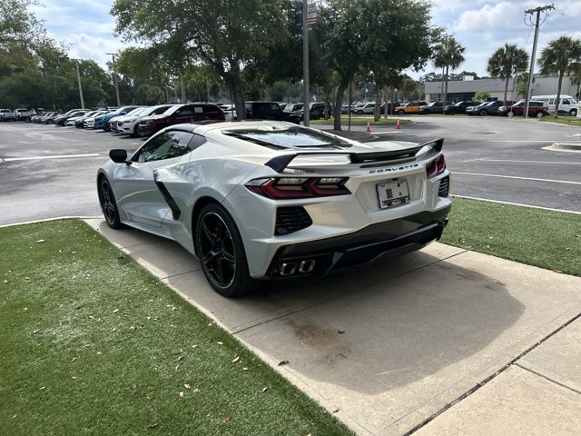 Used 2021 Chevrolet Corvette Stingray Preferred Cpe w/ Z51 Performance Package RWD image 7